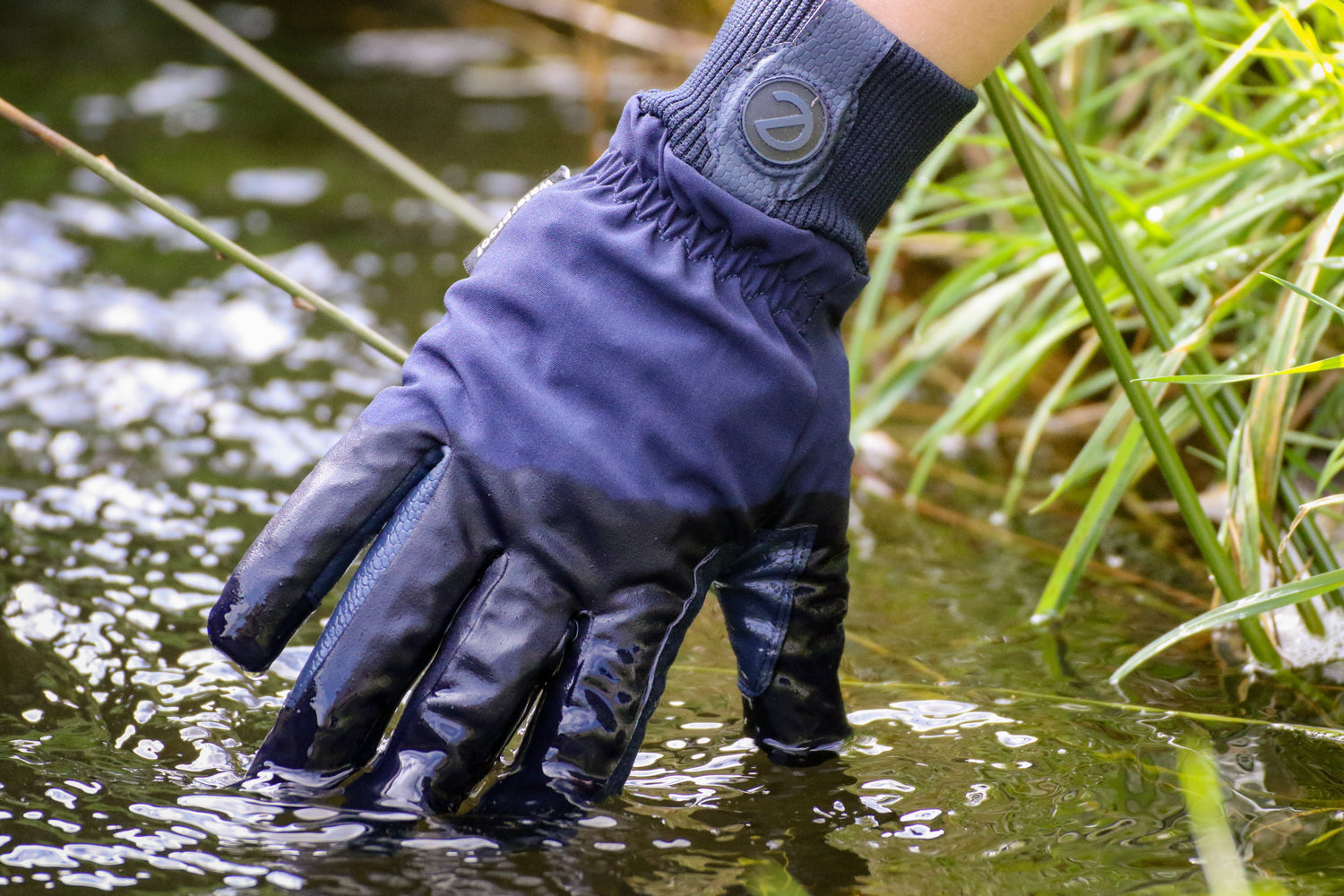 eGLOVE - Waterproof & Thermal